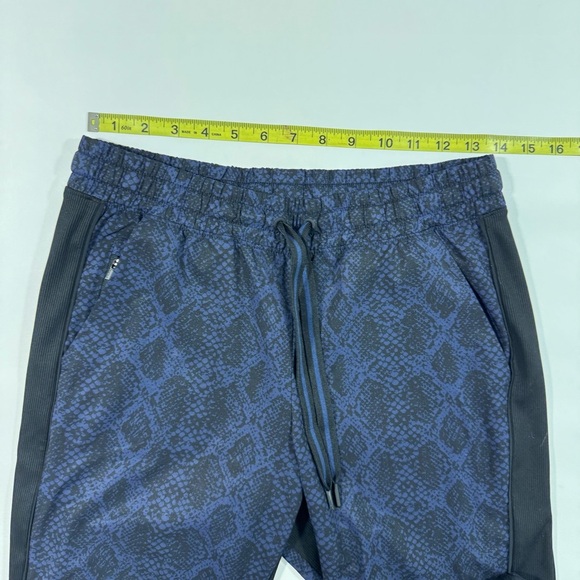 Athleta Printed Brooklyn Jogger Dress Blue Python - Picture 9 of 9